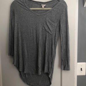 Women’s quarter sleeve gray top